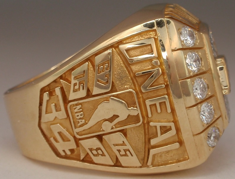 2000 Los Angeles Lakers Ring